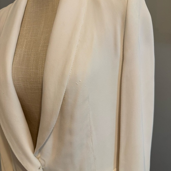 Judith & Charles White Viscose Longline Blazer One Button Size 8 - Picture 10 of 10